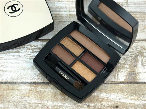 chanel dark blue eyeshadow 2018|Chanel les beiges eyeshadow.